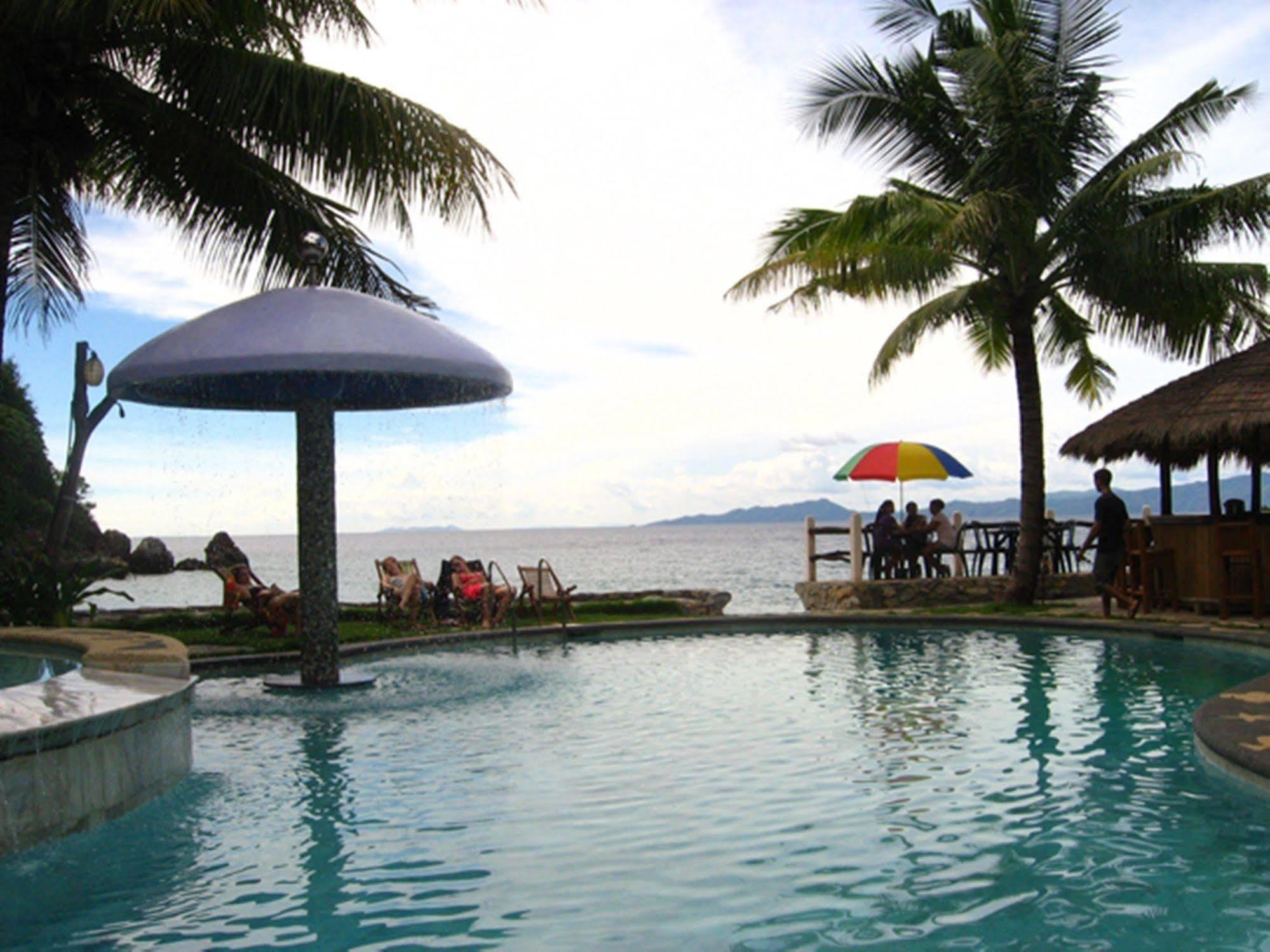 El Canonero Diving Beach Resort Puerto Galera Dış mekan fotoğraf